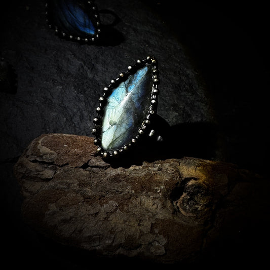 Labradorite Raw Stone Ring | Adjustable Bronze Boho Band