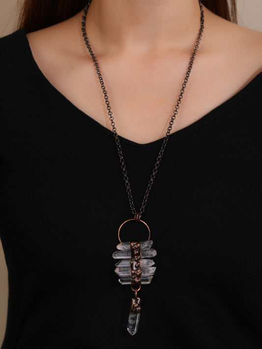 Natural white crystal hexagonal column pendant necklace