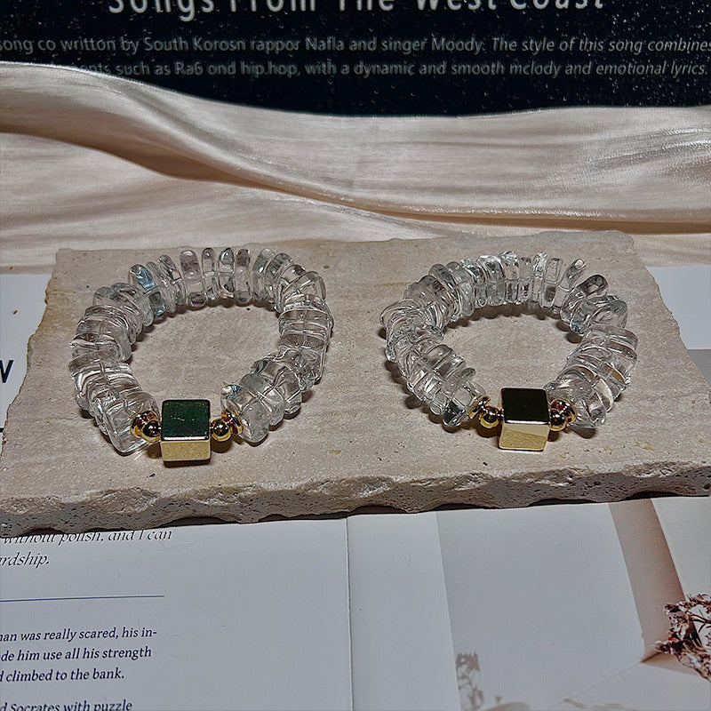 Natural white crystal irregular rough stone bracelet.