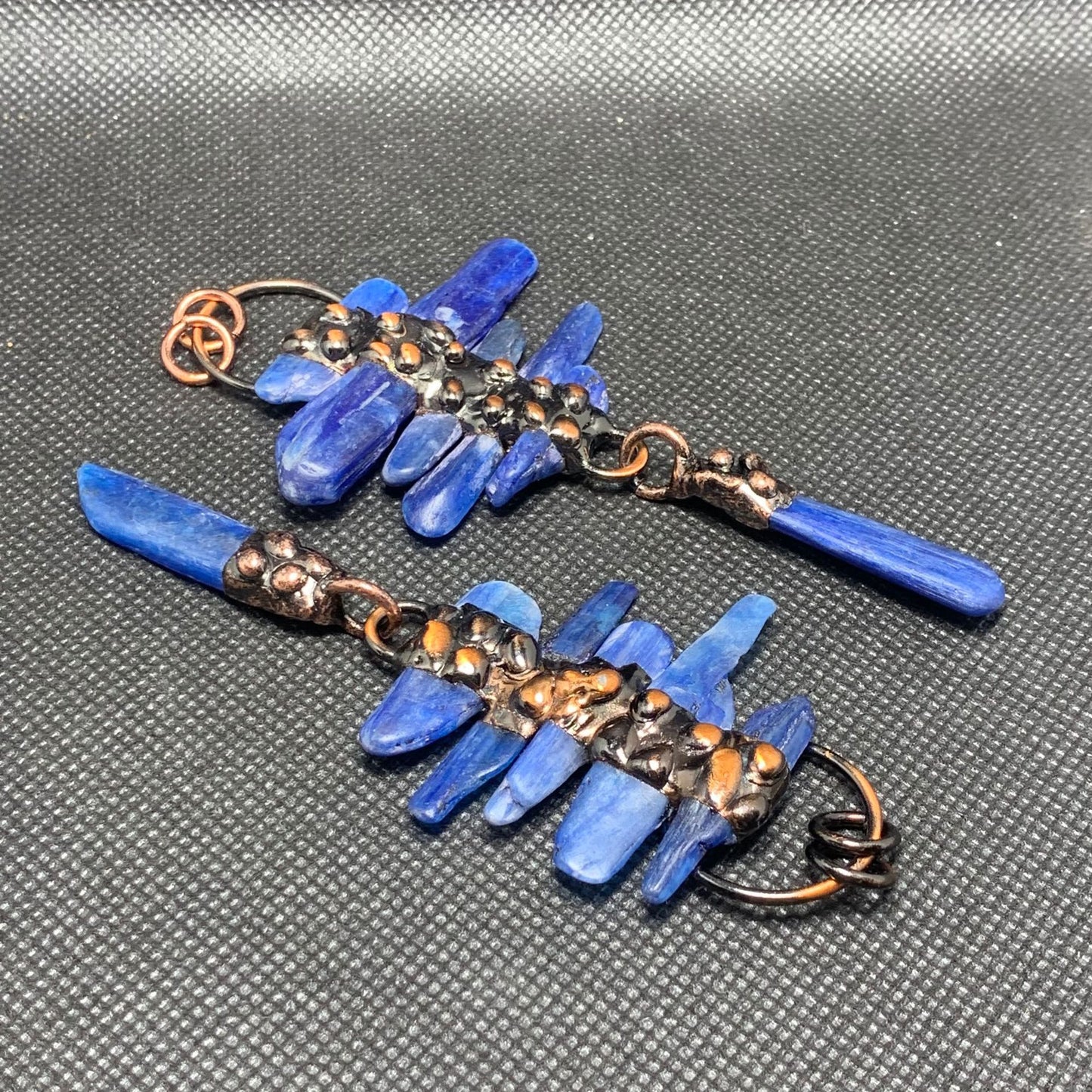 Blue Kyanite Raw Stone Pendant Set | Bohemian Bronze Statement Jewelry