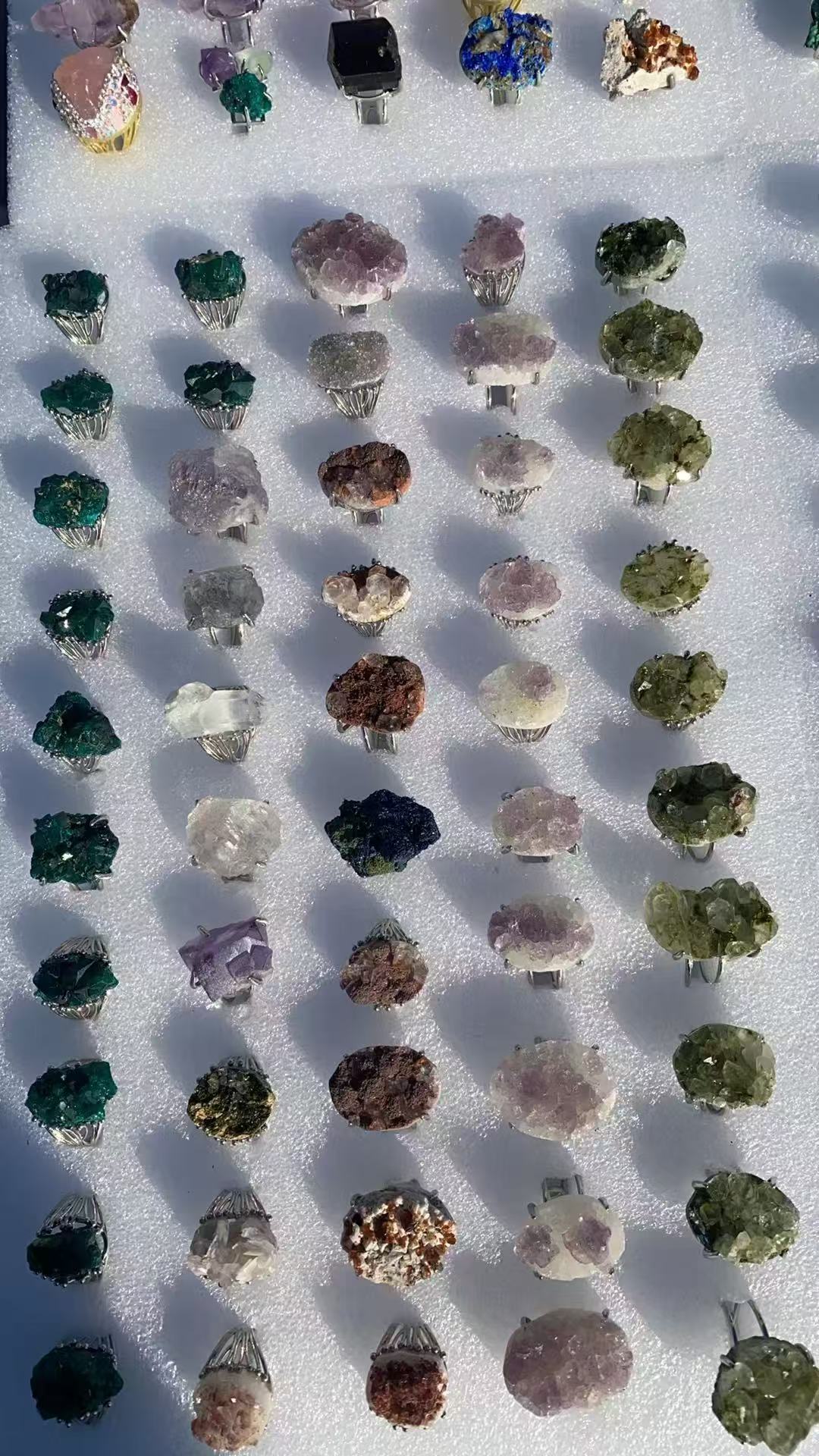 Natural crystal scraps small rough stone ring. Blind box