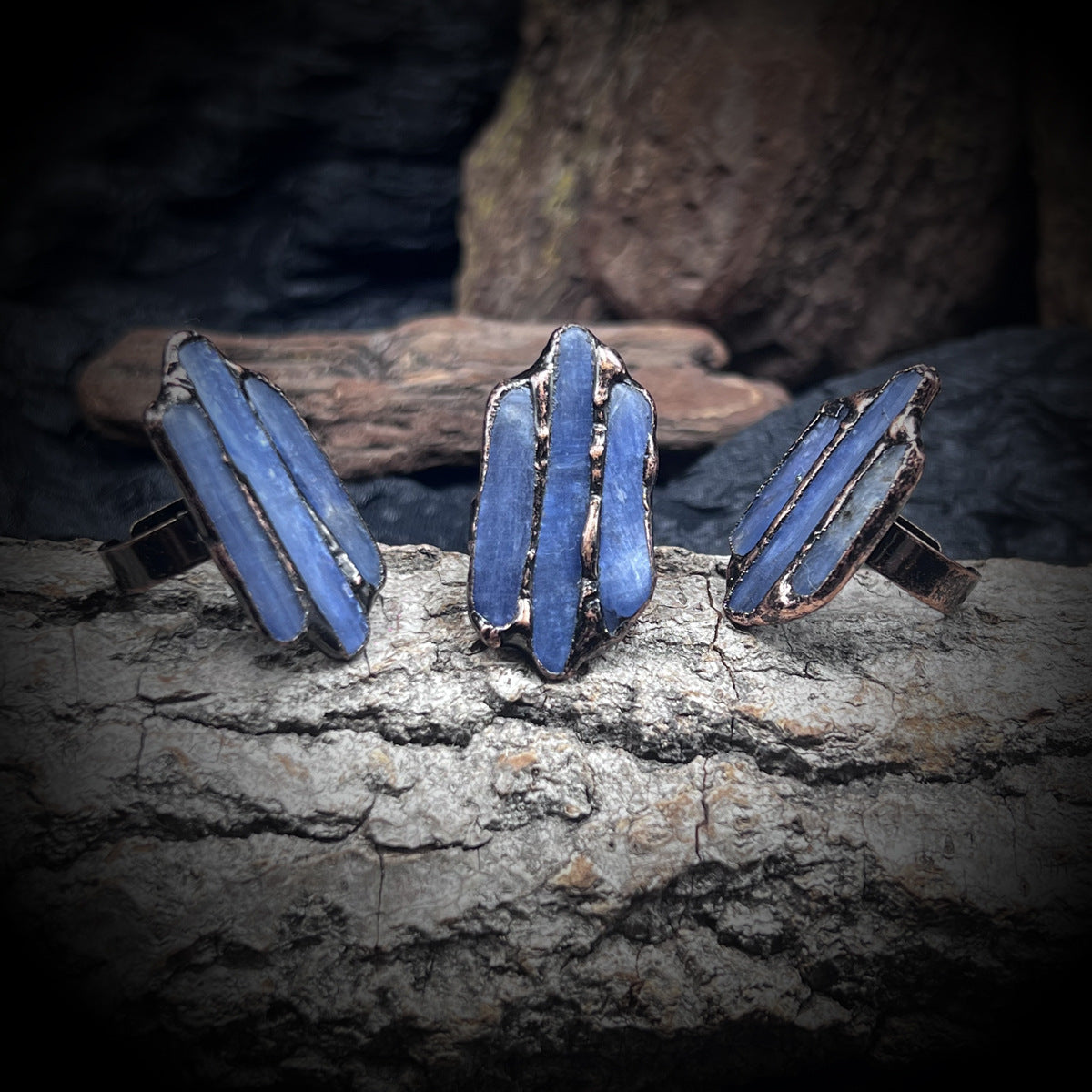 Bohemian Forest Style Blue Crystal Raw Stone Ring | Adjustable Antique Bronze | Handmade