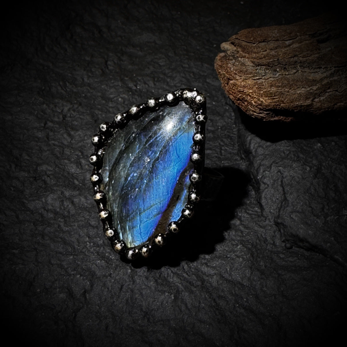 Labradorite Raw Stone Ring | Adjustable Bronze Boho Band